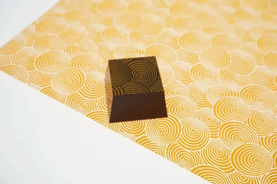 Chokoman Mønsterark Gule Skjolde til chokolade