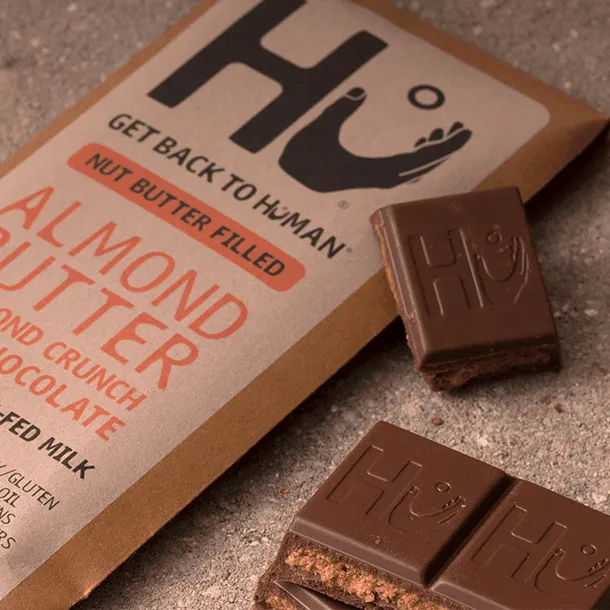 Hu Almond Butter Crunch mælkechokoladebar 4 stk ristet