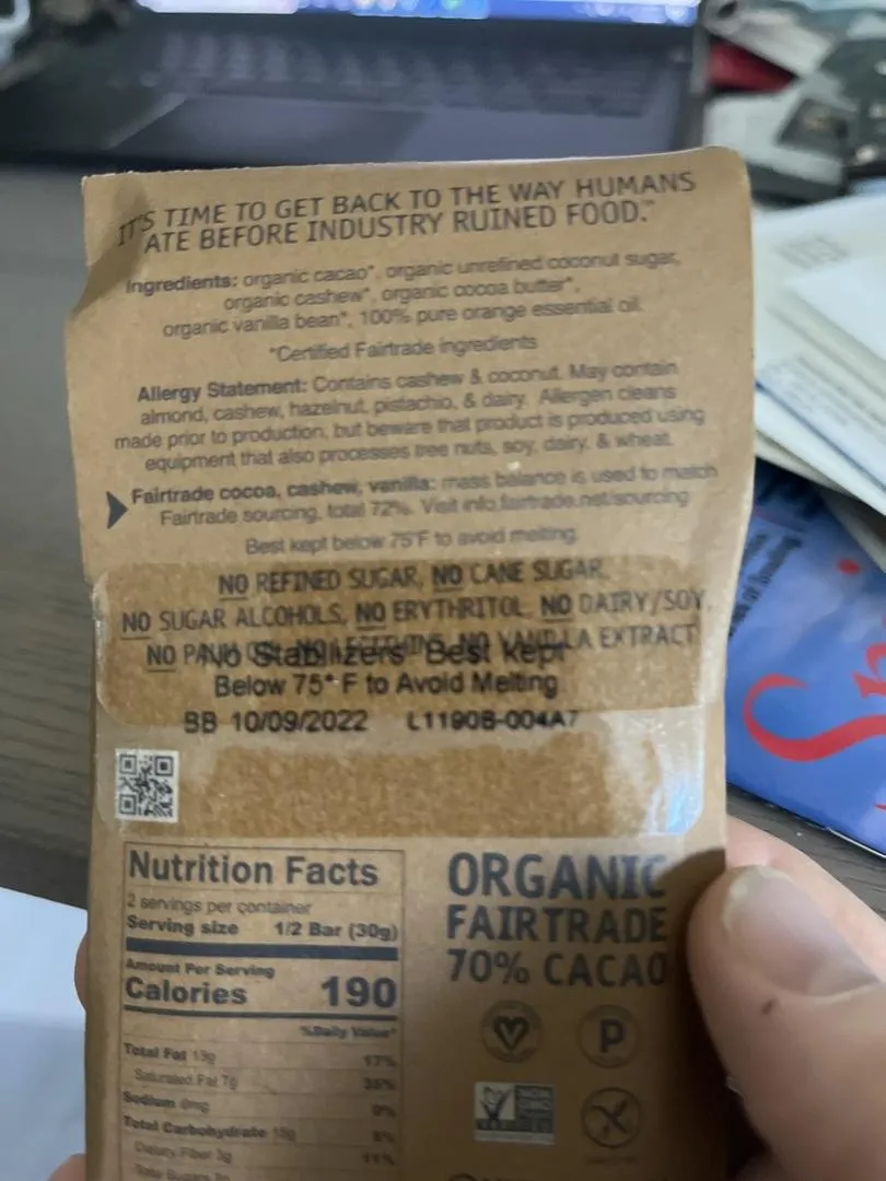Hu Cashew Raspberry mørk chokoladebar 6-pak 70%