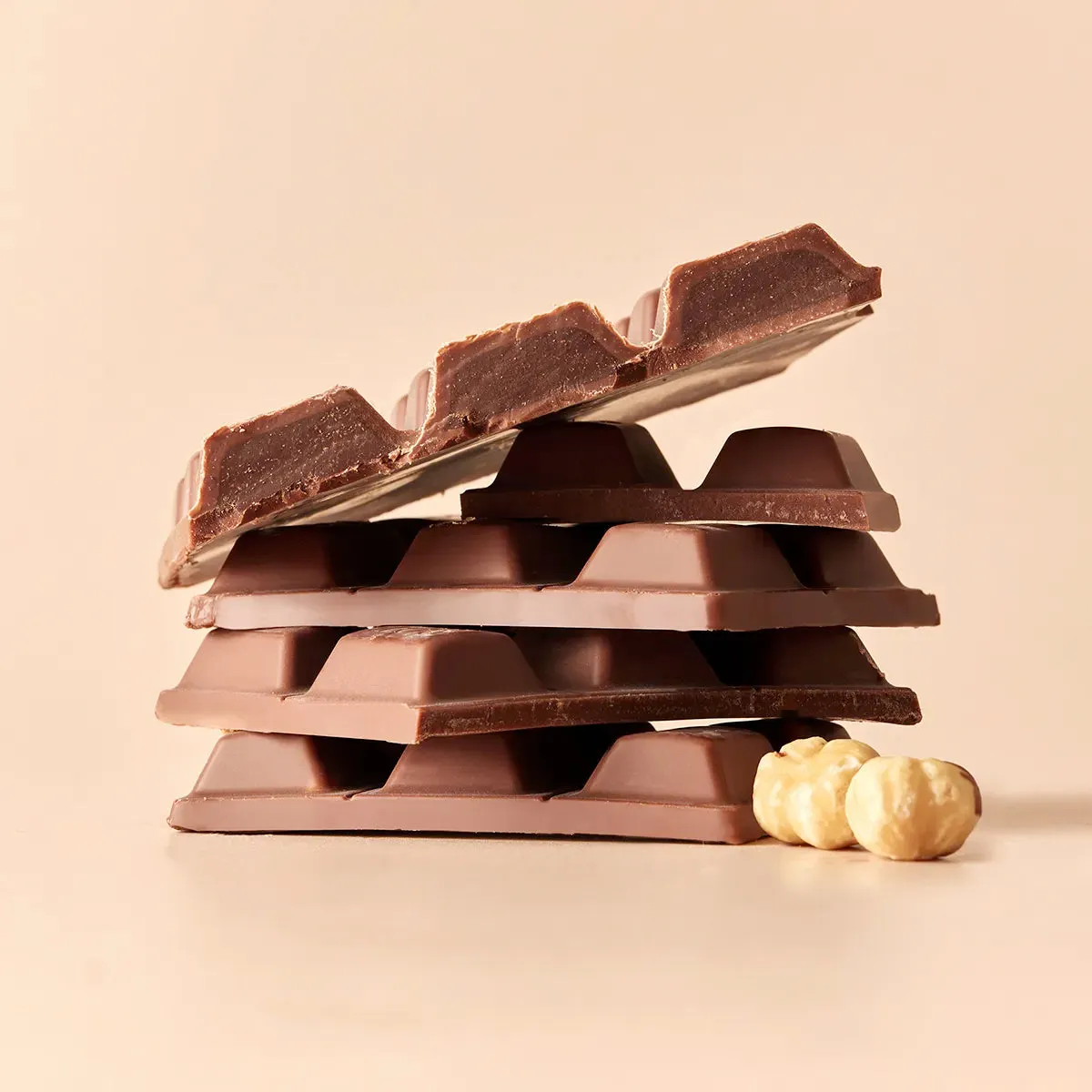 Rhythm 108 Hasselnød Trøffel chokolade 6x100g vegansk